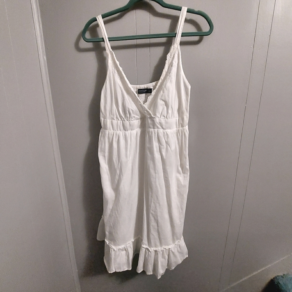 🥳 SALE 🥂 White Sun Dress